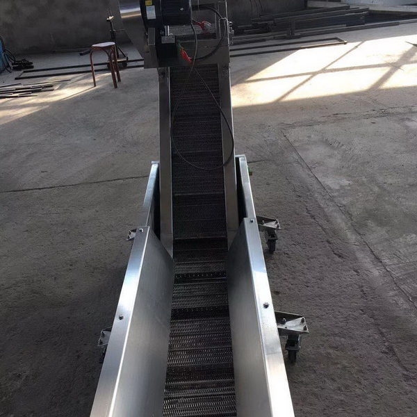 輸送機(jī)
